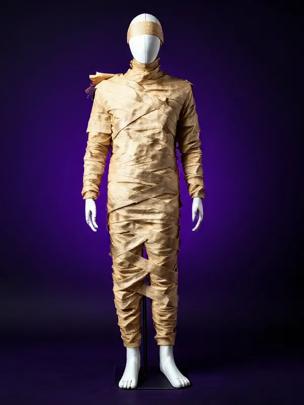 DIY Newspaper Mummy costume preview